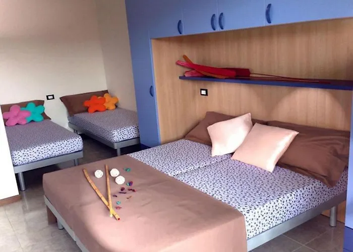 Poolside Serenity-beahost Apartman *